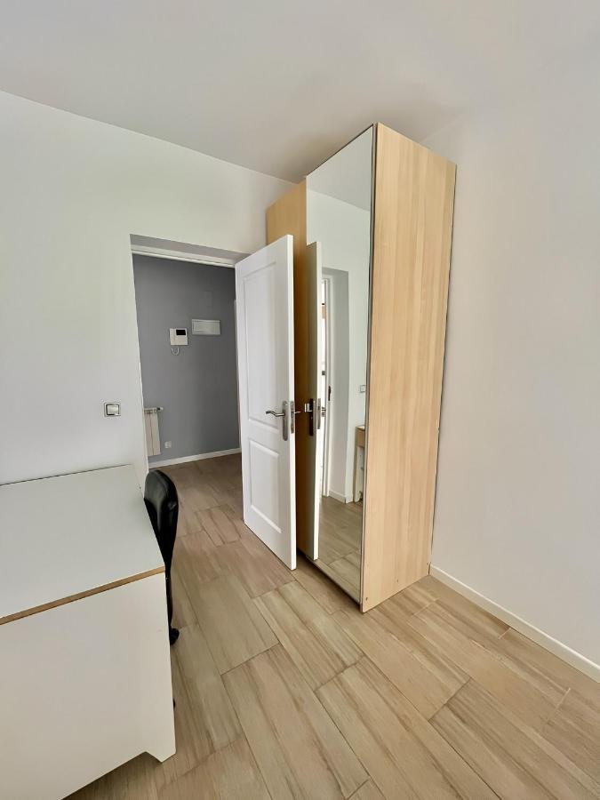 Centrico Aire Acondicionado 3 Habitaciones Zona Aparcamiento Gratuito Madrid Exterior photo